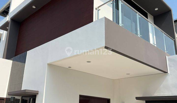 Meruya 9X10 Rp 2,1M, Exclusive, Jalan Lebar, Parkir 2 Mobil St 2