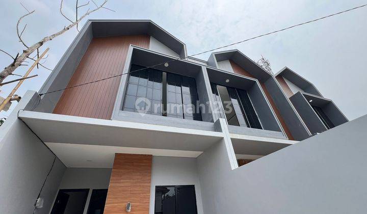 Meruya 5x25 Rp 2.65M Exclusive, Jalan Lebar, Parkir 2 Mobil St 2