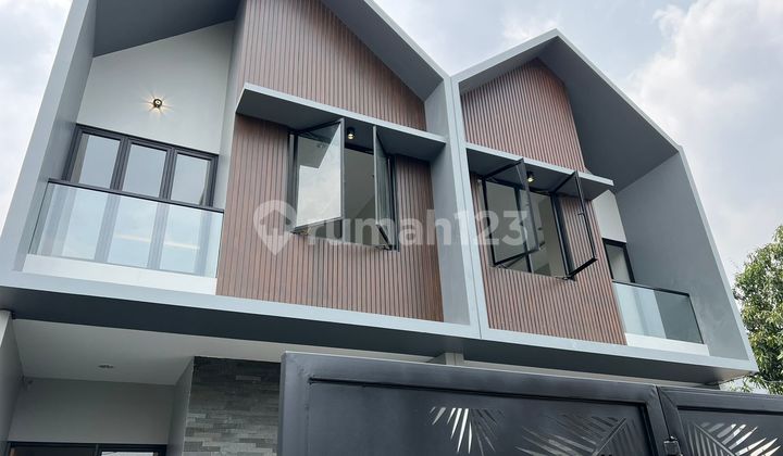 Dijual Rumah Meruya Jakarta Barat 5X25 2 Lantai 2,5M