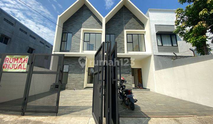 Dijual Rumah Meruya Jakarta Barat 5x25 Rp 2,15m St 2
