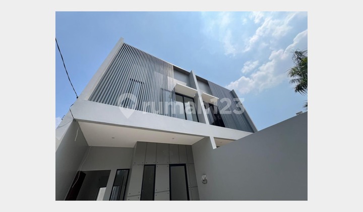 DIJUAL RUMAH MERUYA PURI JAKARTA BARAT 5x25 RP 2.45M BEBAS BANJIR