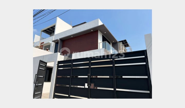 DIJUAL RUMAH MERUYA PURI JAKARTA BARAT 10x10 hooked Rp 2.1M St 1