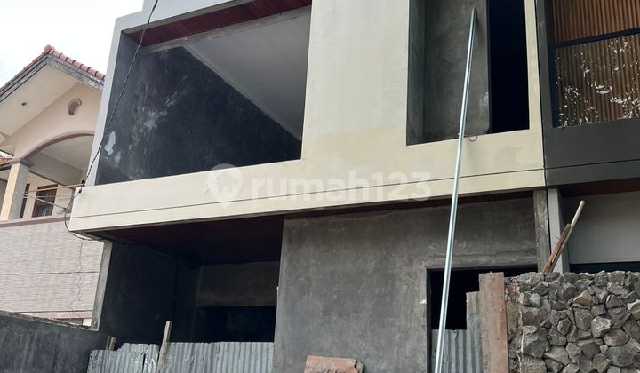 DIJUAL RUMAH MERUYA PURI JAKARTA BARAT 6x10 RP 1,5M BEBAS BANJIR 2