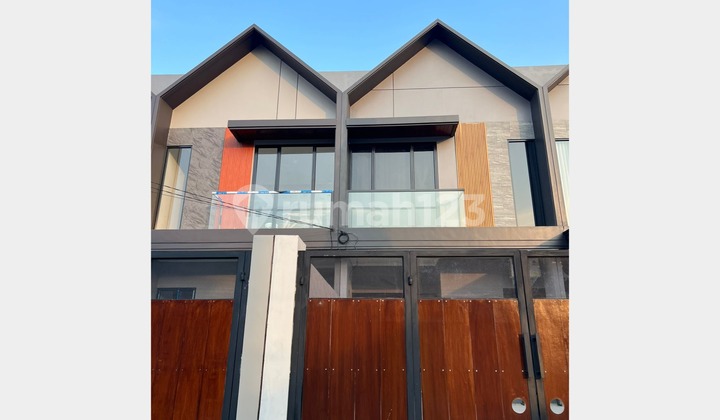 DIJUAL RUMAH MERUYA JAKARTA BARAT 6x8,5 HARGA 1.5M