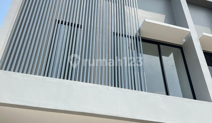 DIJUAL RUMAH MERUYA PURI JAKARTA BARAT 5x25 RP 2.45M BEBAS BANJIR 2