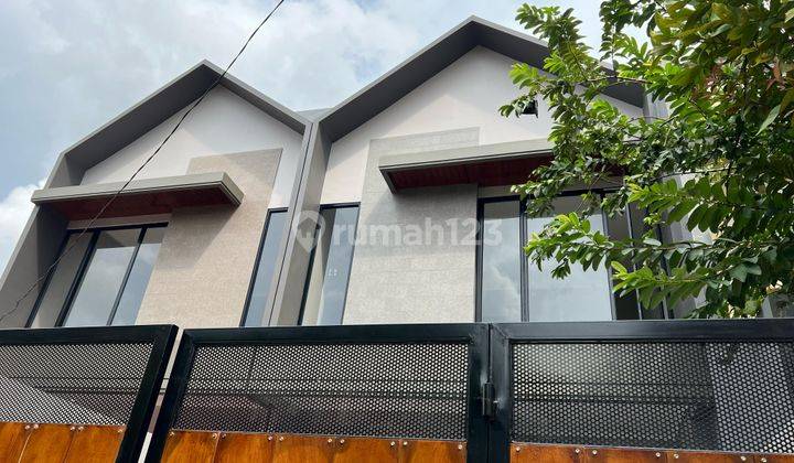 Meruya 5x24 Rp 2M Exclusive, Jalan Lebar, Bebas Banjir St 1