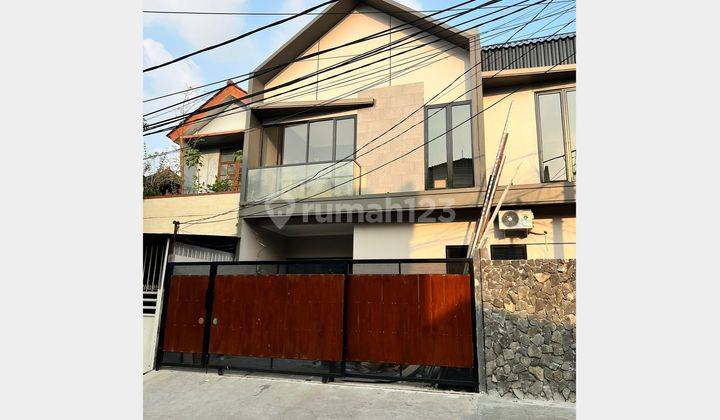 DIJUAL RUMAH MERUYA PURI JAKARTA BARAT 6x10 RP 1,6M BEBAS BANJIR, st 1