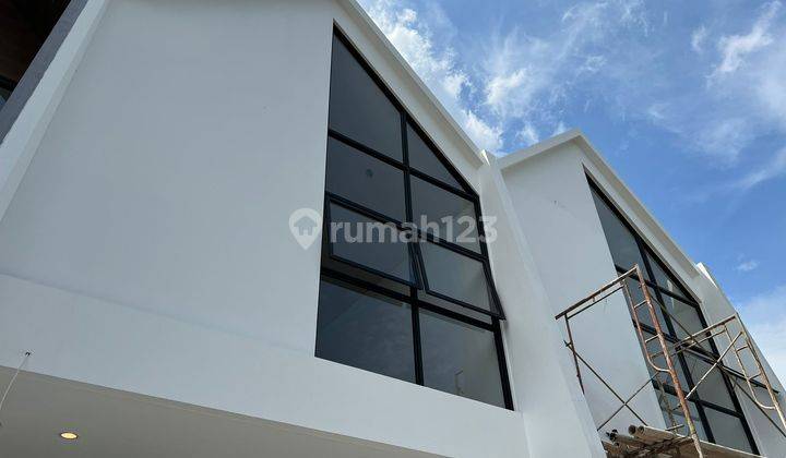 Meruya 5x17.5 Rp 1.99M Exclusive, Jalan Lebar, Bebas Banjir St 2