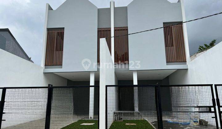 Meruya 5x25 Rp 2.5M Exclusive, Jalan Lebar, Parkir 2 Mobil St 2