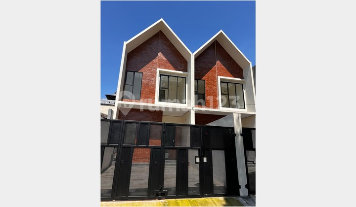 DIJUAL RUMAH MERUYA PURI JAKARTA BARAT 5x25 RP 2.5M BEBAS BANJIR