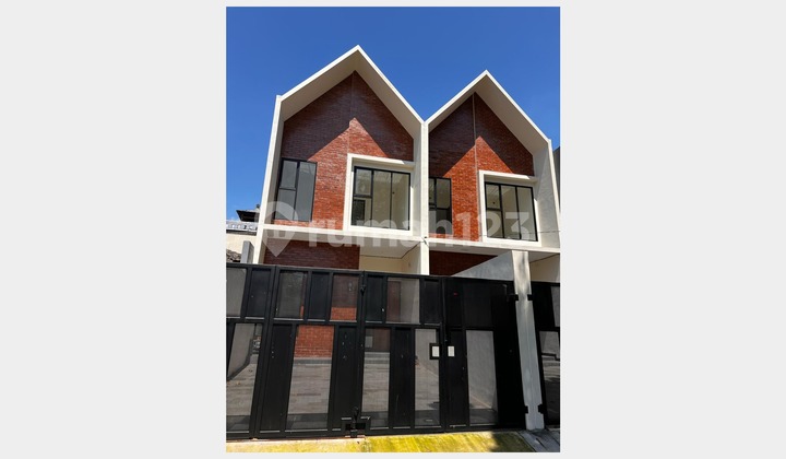FOR SALE HOUSE MERUYA PURI WEST JAKARTA 5x25 IDR 2.5M FLOOD FREE ST FOR SALE HOUSE MERUYA PURI WEST JAKARTA 5x25 IDR 2.5M FLOOD FREE ST