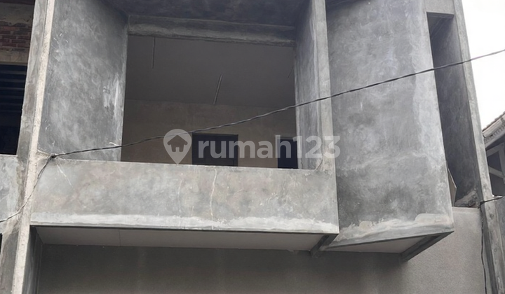 For Sale House Meruya West Jakarta 6X16 2 Floors 2.45M 2