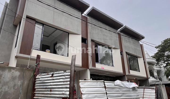 Dijual Rumah Taman Villa Meruya Jakarta Barat 10X15 2 Lantai 3,48M 2