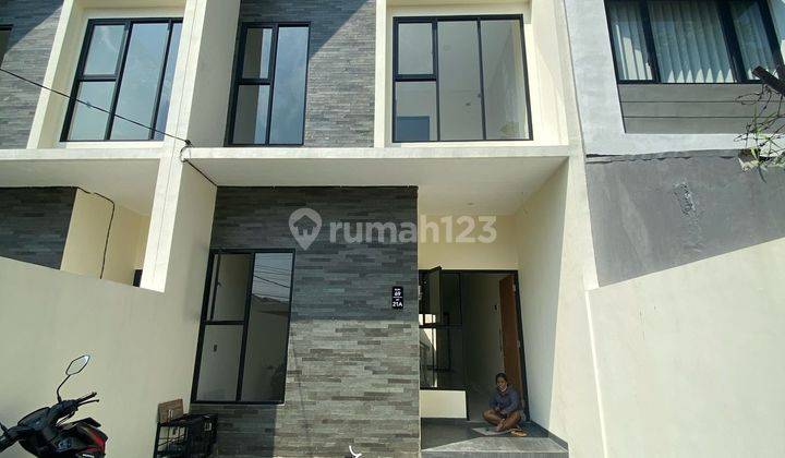 Dijual Rumah Meruya Jakarta Barat 5x25 Rp 2,15m St 1