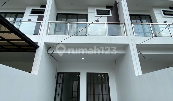 DIJUAL RUMAH MERUYA JAKARTA BARAT 4X16M2 HARGA 1,87M  2