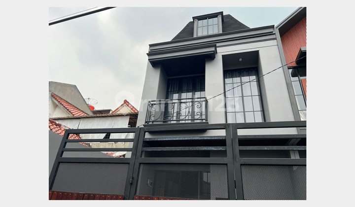 DIJUAL RUMAH MERUYA JAKARTA BARAT 6x8,5 HARGA 1.5M