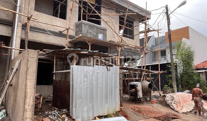 Dijual Rumah Taman Villa Meruya Jakarta Barat 11,5X15 2 Lantai 3,85M 2