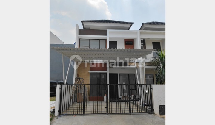 FOR SALE METLAND PURI HOUSE 6X20M2 PRICE 3.5M