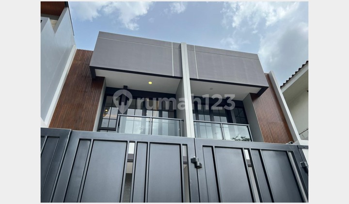 DIJUAL RUMAH MERUYA PURI JAKARTA BARAT 5x25 RP 2.5M BEBAS BANJIR