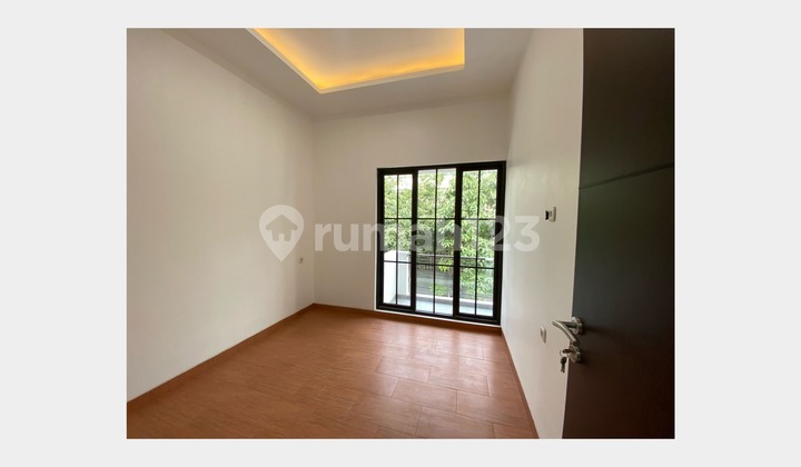 DIJUAL RUMAH MERUYA JAKARTA BARAT 6X10M2 HARGA 1,87M