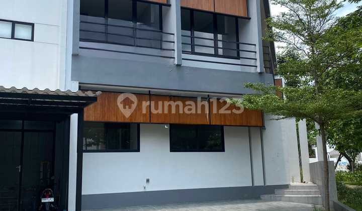 NEW HOUSE HOOKED FULL FURNISHED WITH JACUZZI CITRA GARDEN PURI 4.2M 2