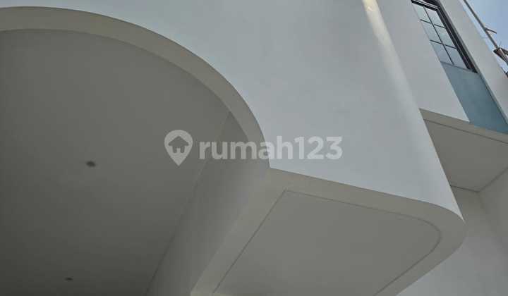 DIJUAL RUMAH MERUYA PURI JAKARTA BARAT 5x25 RP 2.45M BEBAS BANJIR  2