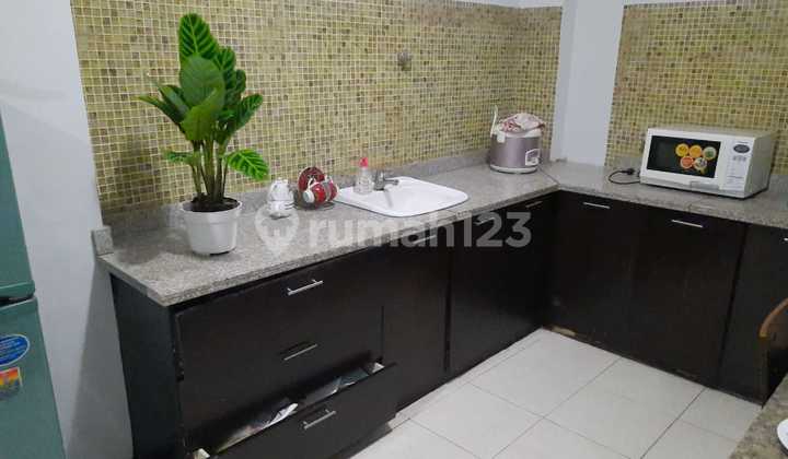 Rumah 1,5 Lantai Di Royal Ketintang Regency Surabaya Selatan 9