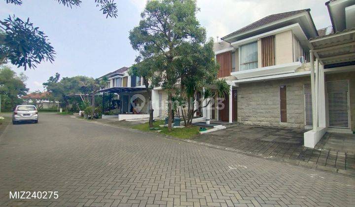 Rumah 2 Lantai Di Greenhill Citraland Surabaya Barat 1