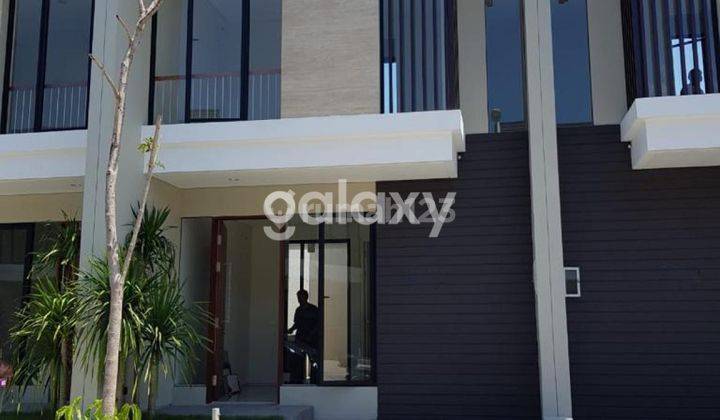 Rumah Citraland North West Lake Surabaya 2 Lantai Hadap Selatan 1