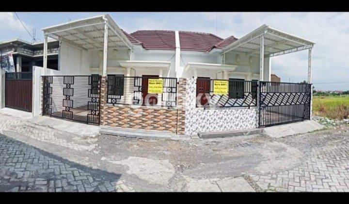 RUMAH BARU GRESS MENGANTI 1