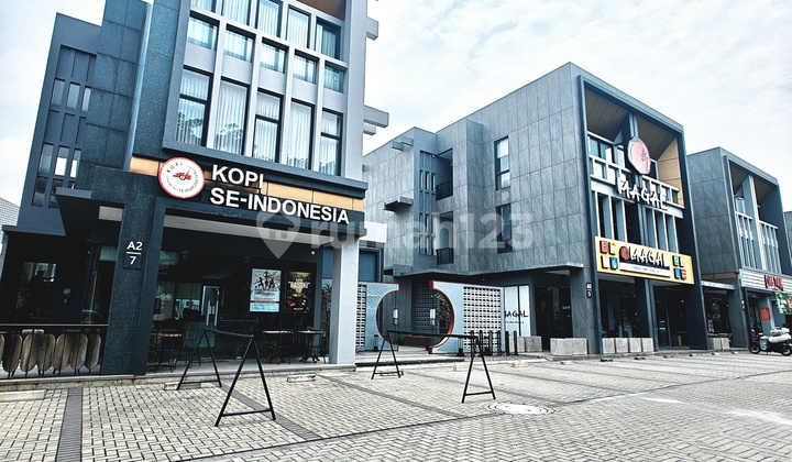 Affordable Commercial Plot Rare! Hook Position Strategic Location Ideal for Business in Bsd Daikanyama Zora - Tangerang
