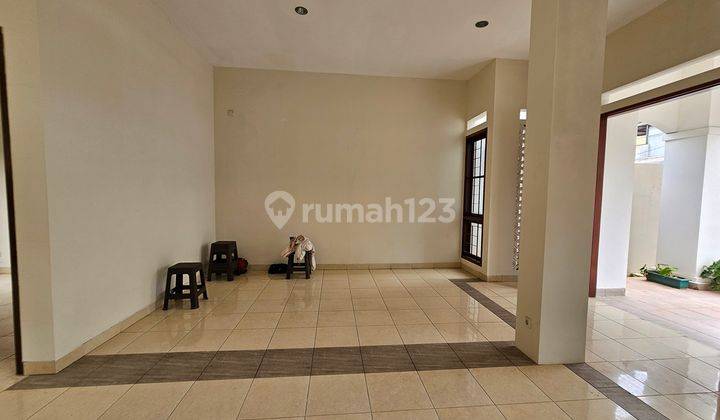 Rumah Modern Siap Huni Area Lebak Bulus Jakarta Selatan 2