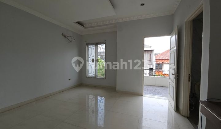 Rumah Sewa Pondok Indah Jakarta Selatan 2