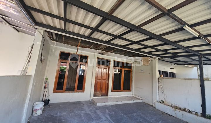 Pinang Mas Area, Pondok Indah, Old House for Sale Immediately