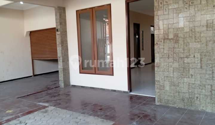 Rumah Nyaman Bawa Hokie Jalan Kembar 2