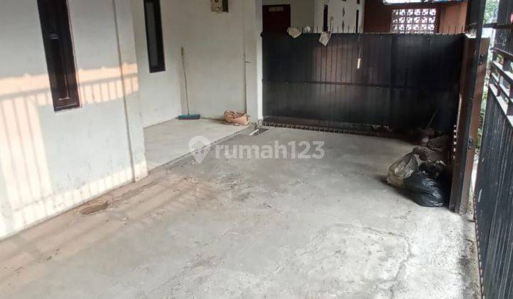 Rumah 2 Lantai Sayap Otista  2