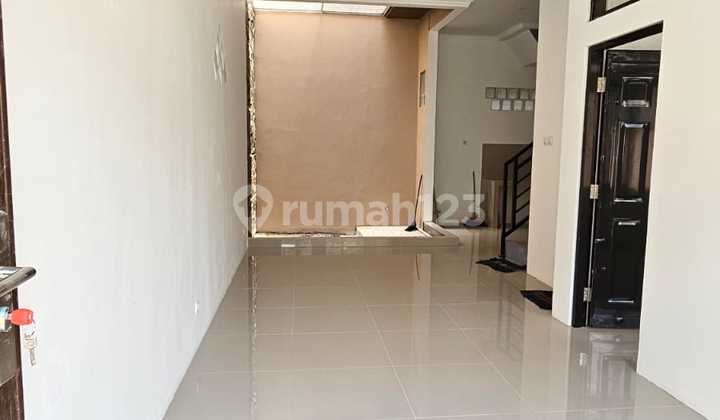 Rumah Cantik Siap Huni Kopo Permai 2