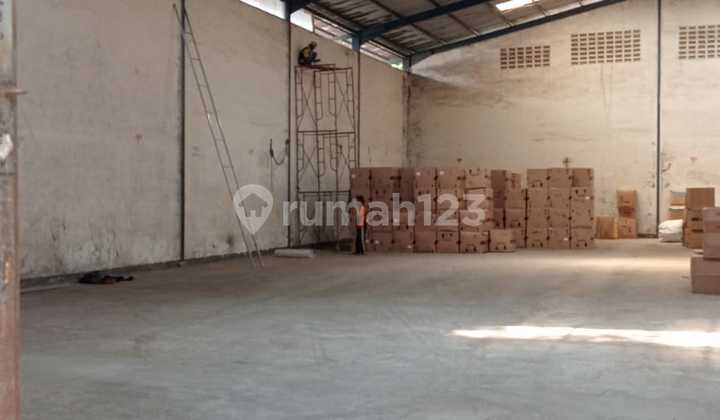 Gudang Keren Luas Siap Huni Holis