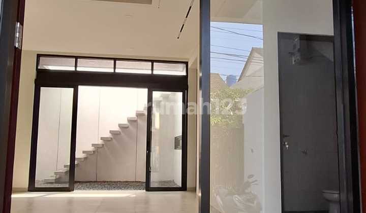 Rumah Minimalis Siap Huni Taman Kopo Indah 2