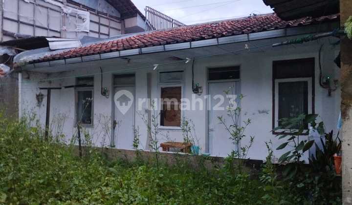 House and Boarding House Taman Kopo Indah 1