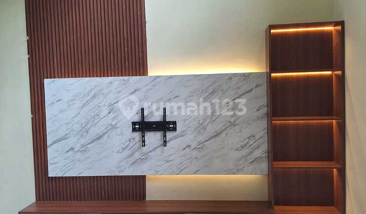 Rumah Minimalis Bersih Singgasana 1