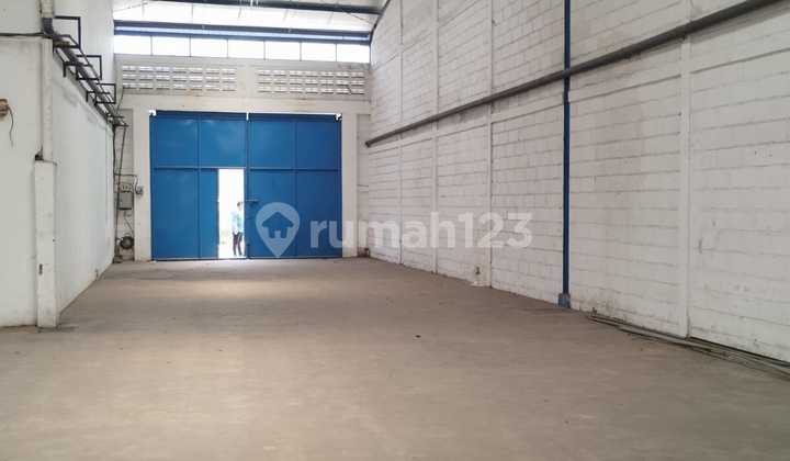Clean Warehouse Ready to Occupy Kopo Street