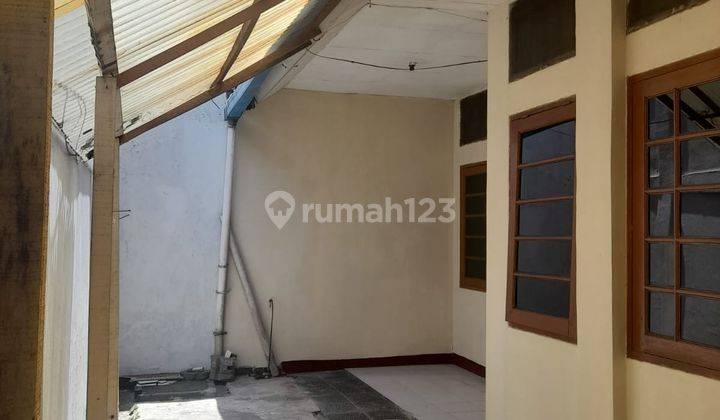 Rumah Semi Furnished Sayap Jl Pahlawan 2