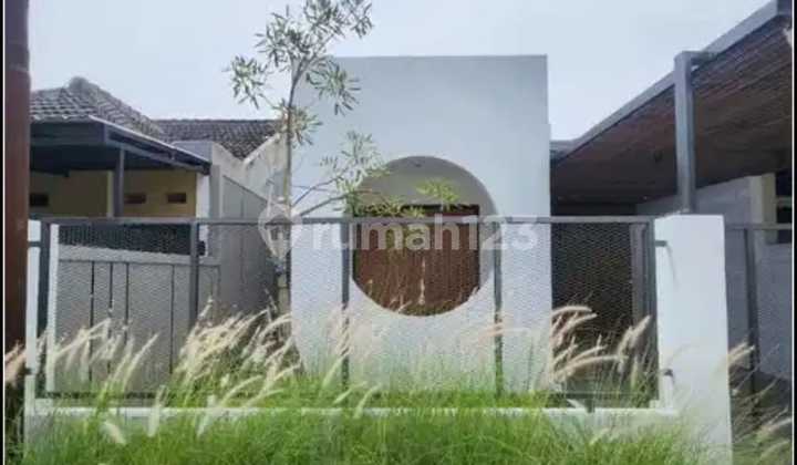 Rumah Cantik Minimalis Taman Rahayu 2