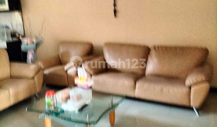 Rumah Bagus Minimalis Taman Kopo Indah 2