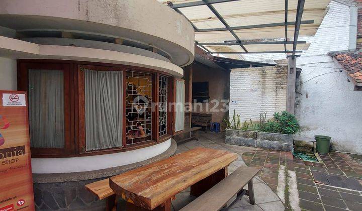 Rumah Antik Mainroad Cihampelas 1
