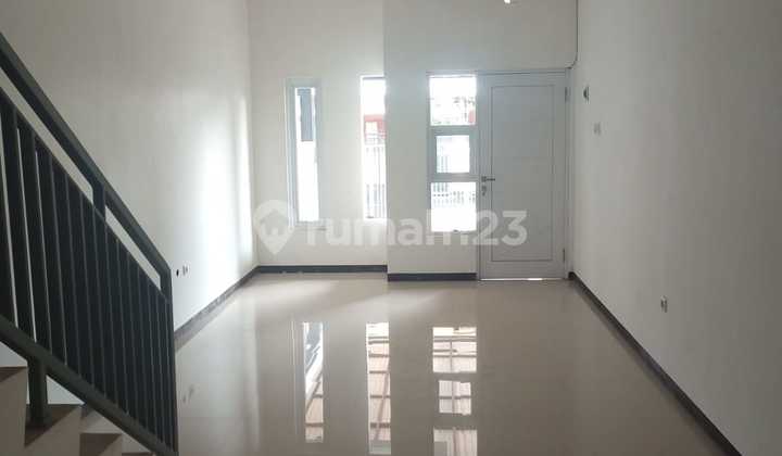 Rumah Minimalis Sayap Batununggal 1