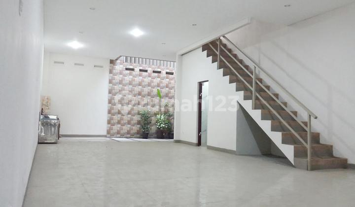 Beautiful Ready-to-Occupy House, Kurdish Wing Beautiful Ready-to-Occupy House, Kurdish Wing