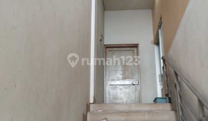 Cool Ready-to-Live Otista Wing Shop House 2