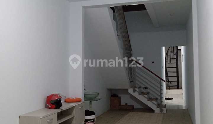 Rumah Nyaman Tengah Kota Sayap Bkr 2